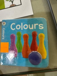 My Learning Library, First Words: Colours