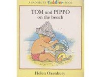A Sainsbury Toddler Book: Tom and Pippo on the beach