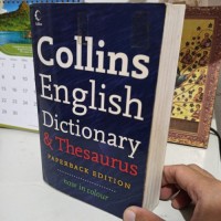 Collins English Dictionary & Thesaurus Paperback Edition now in colour